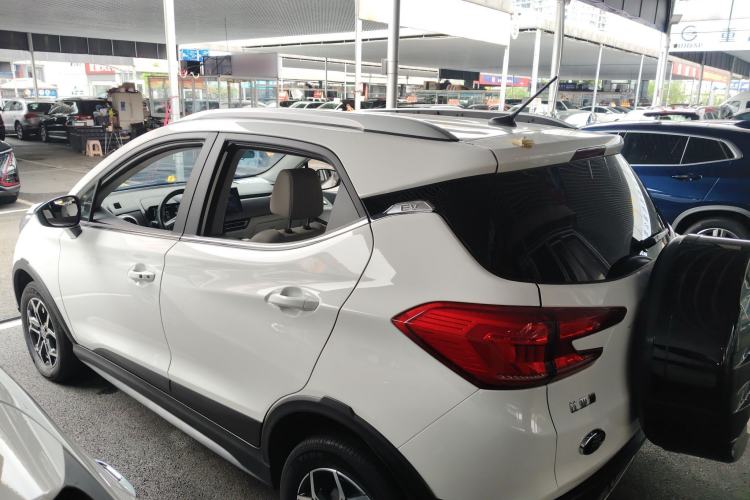 Used BYD Yuan Pro 2021 401 km Luxury Version Rear Left 45 Deg