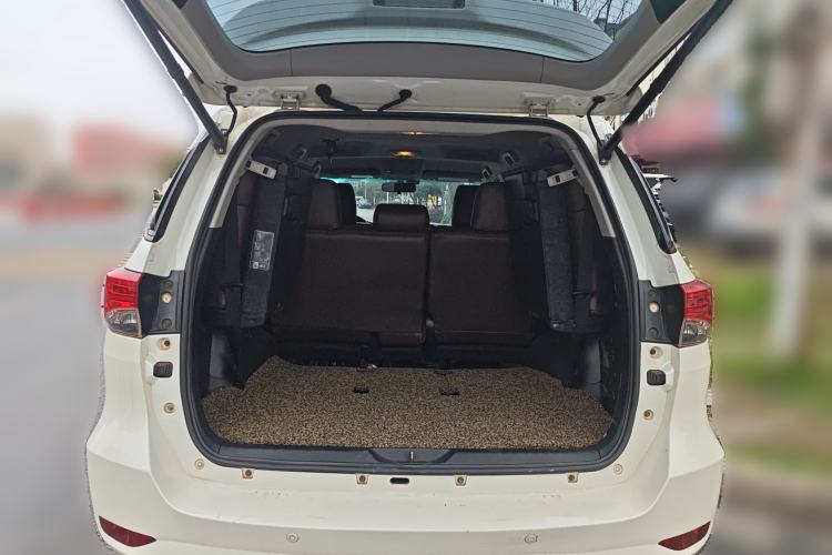 Used Toyota Fortuner 2016 2.7L Middle East Version