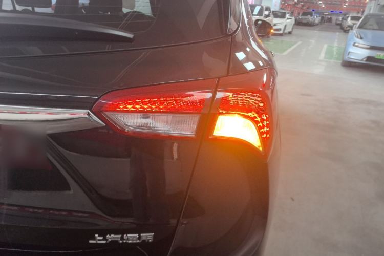 Used Buick Envision 2018 20T Two-Wheel-Drive Elite Model