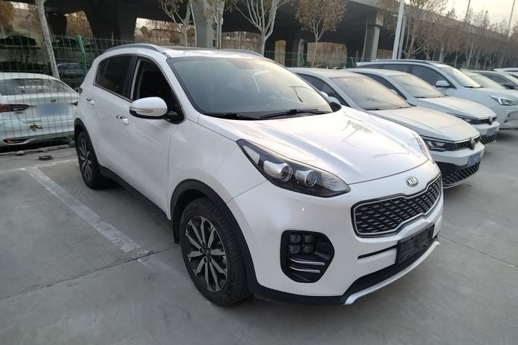 Used Kia KX5 2017 1.6T Automatic Two-Wheel Drive 15th Anniversary Special Edition DLX Front Right 45 Deg