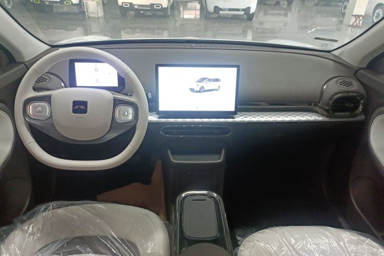 Used JAC Yiwei 3 2024 Beloved Edition 330km Air+
