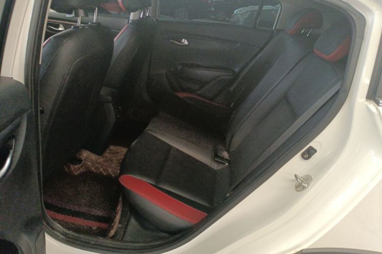 Used Kia KX Cross 2017 1.4L AT GLS