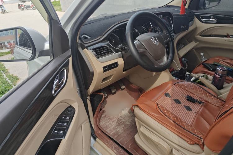 Used Baojun 730 2016 1.5L Manual Comfort Version 7 Seats China V Emission Standard
