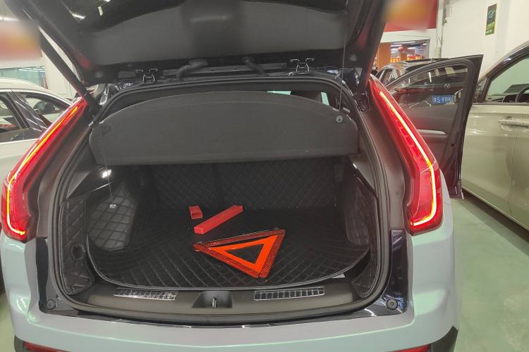 Used Cadillac XT4 2018 28T Two-Wheel Drive Leading Version