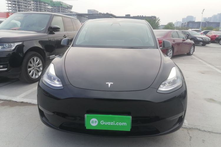 Used Tesla Model Y 2021 Standard Range Rear-Wheel Drive Version Front