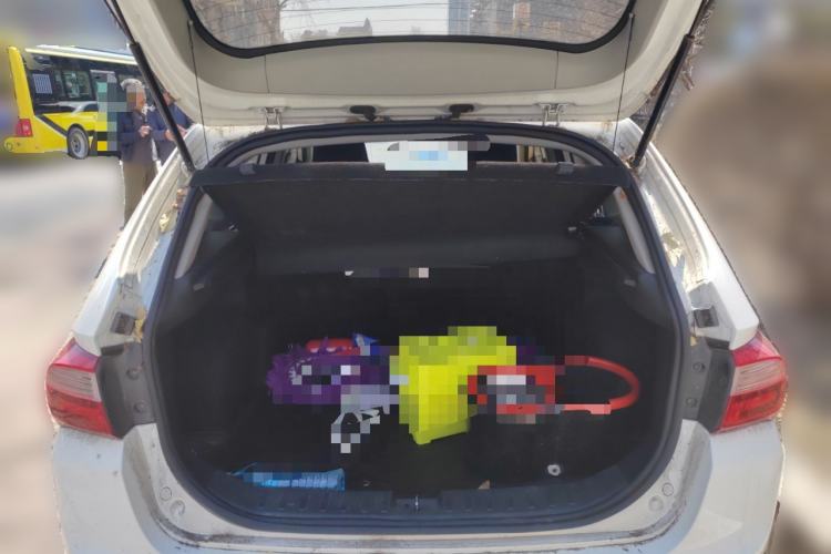 Used Brilliance V5 2014 1.6L Automatic Comfort Model Trunk