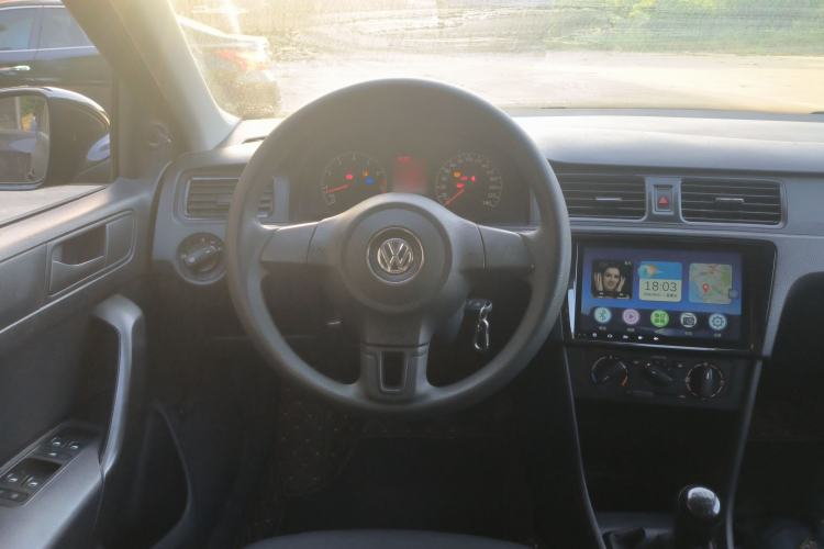 Used Volkswagen Santana 2015 1.4L Manual Fashion Edition