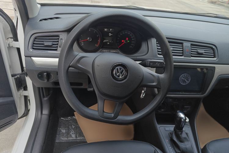 Used Volkswagen Lavida 2017 1.6L Automatic Fashion Edition
