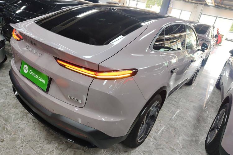 Used ONVO L60 2024 60 kWh All-Wheel Drive