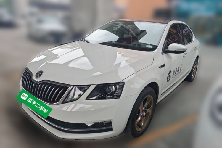 Used Skoda Octavia 2018 1.6L Automatic Luxury Edition