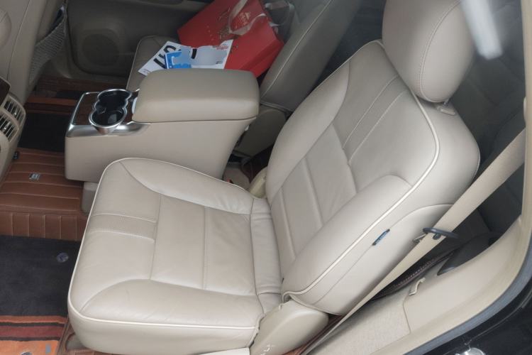 Used Mercedes-Benz R-Class 2010 R 350 L 4MATIC