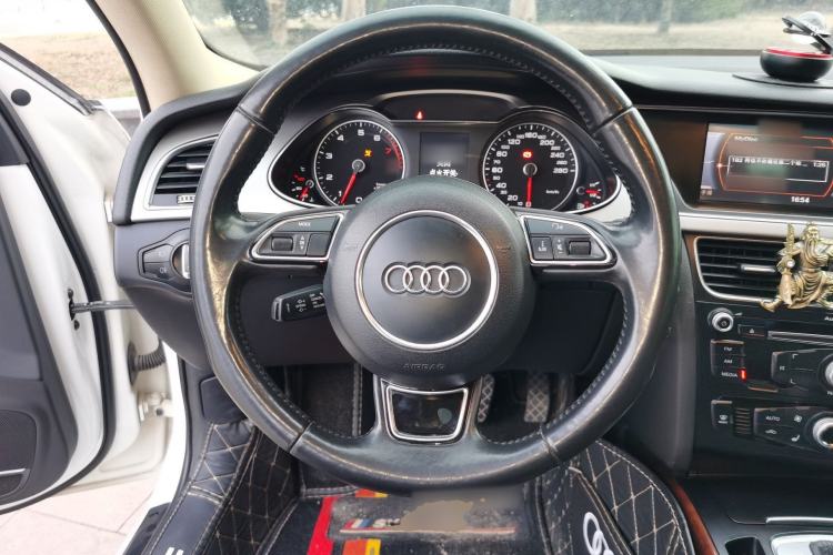 Used Audi A4L 2013 35 TFSI Automatic Comfort Model