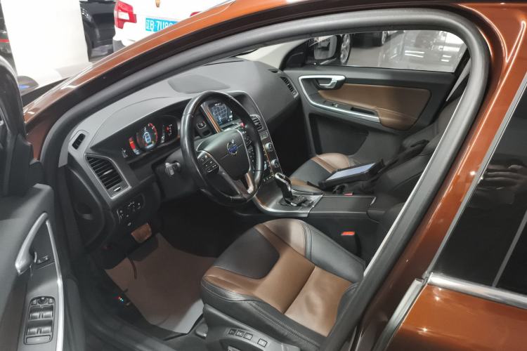 Used Volvo XC60 2015 T5 AWD Zhiyuan Edition