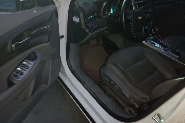 Used Chevrolet Malibu 2014 2.0L Automatic Luxury Edition
