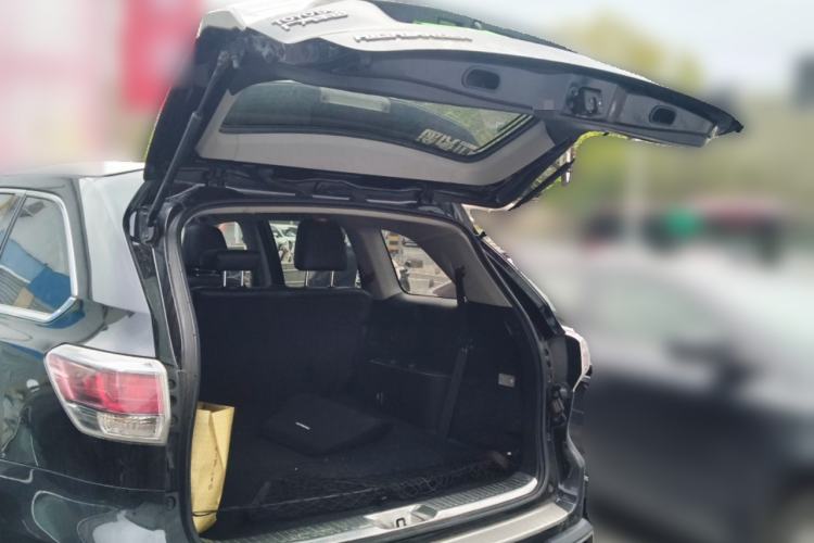 Used Toyota Highlander 2017 2.0T Four-Wheel Drive Luxury Edition 7 Seats Trunk