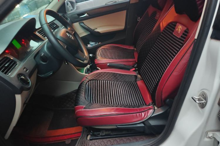 Used Skoda Rapid 2015 1.6L Manual Smart Selection Model Left Front Seat