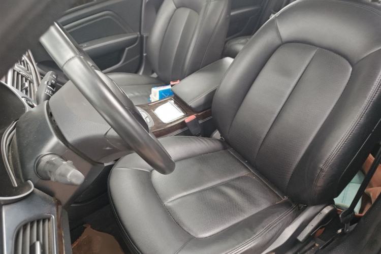 Used Zotye Z700 2016 1.8T Manual Luxury Model
