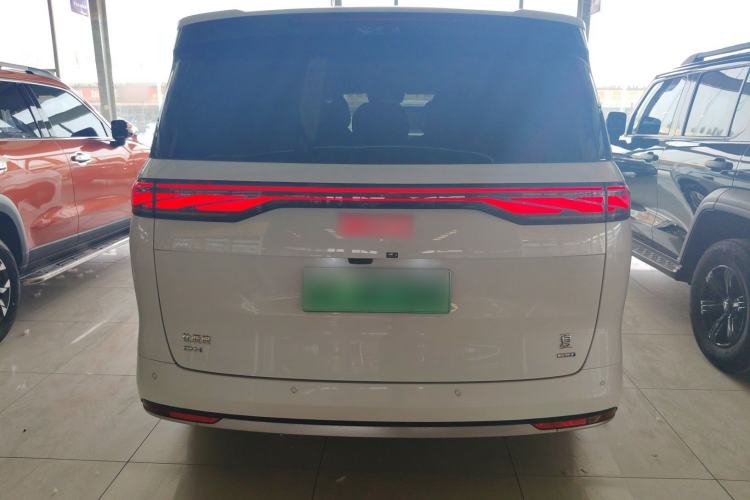 Used BYD Xia 2025 DM-i 1.5T 180km Beyond Edition
