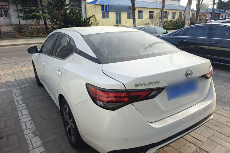 Used Nissan Sylphy 2023 1.6L CVT Enjoyment Edition Exterior 3