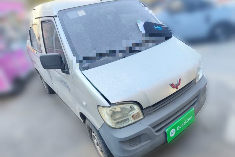 Used Wuling Zhiguang 2019 1.2L Van Utility Model 5-Seater Front Right 45 Deg