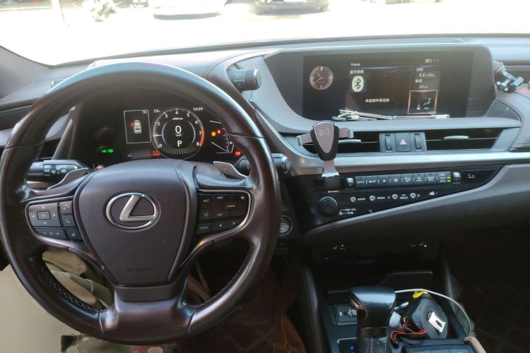 Used Lexus ES 2020 200 Excellence Edition
