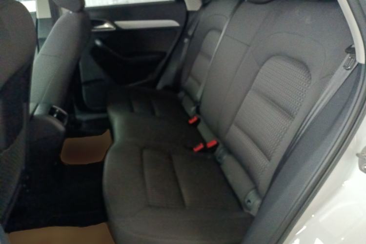 Used Audi Q3 2018 30th Anniversary Edition 30 TFSI Standard Model
