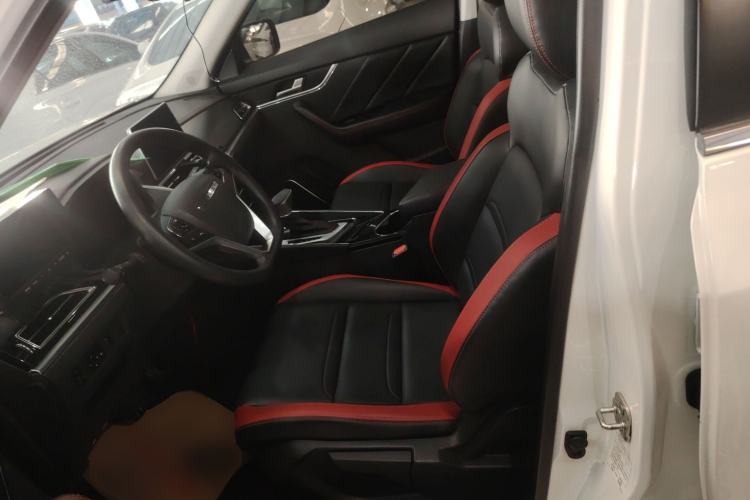 Used Venucia T60 2020 1.6L CVT Smart Drive Version China VI Standard
