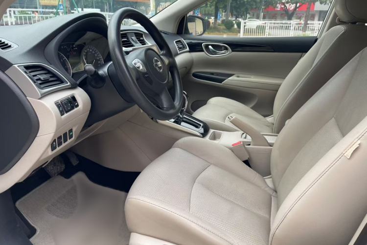 Used Nissan Sylphy 2016 1.6 XL CVT Luxury Edition Interior 4