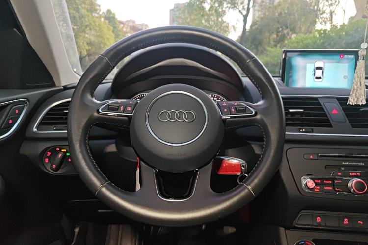 Used Audi Q3 2018 30th Anniversary Edition 35 TFSI Fashion Model
