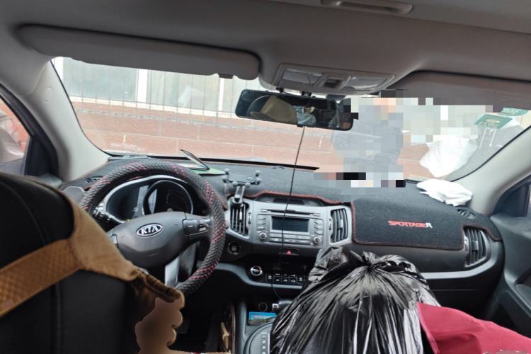 Used Kia Sportage R 2012 2.0L Automatic Two-Wheel Drive GLS
