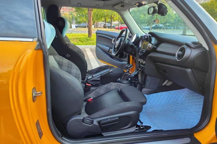 Used MINI 2014 1.5T COOPER Excitement Exterior 8