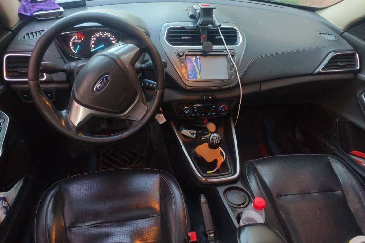 Used Ford Escort 2015 1.5L Manual Fashion Edition