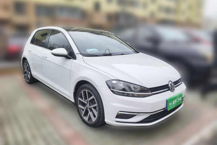 Used Volkswagen Golf 2020 Zhiai Edition 200TSI DSG Comfortable & Ambitious Version