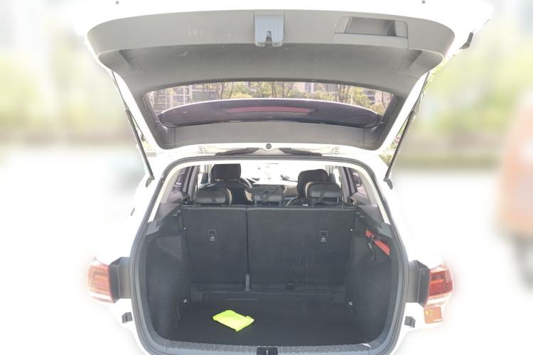 Used Volkswagen Tharu 2019 280TSI Two-Wheel Drive Comfort Edition China V Standard Trunk