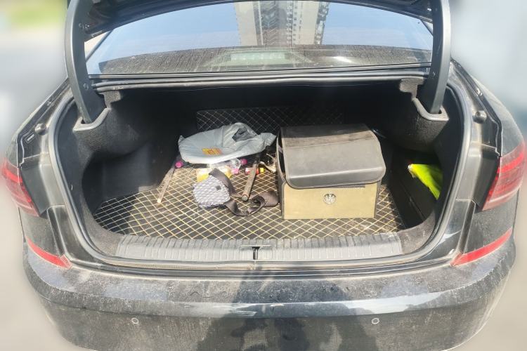 Used Volkswagen Passat 2022 330TSI Starry Elite Edition Trunk