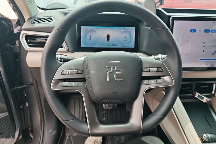 Used BYD Yuan UP 2024 401KM Leading Edition Steering Wheel