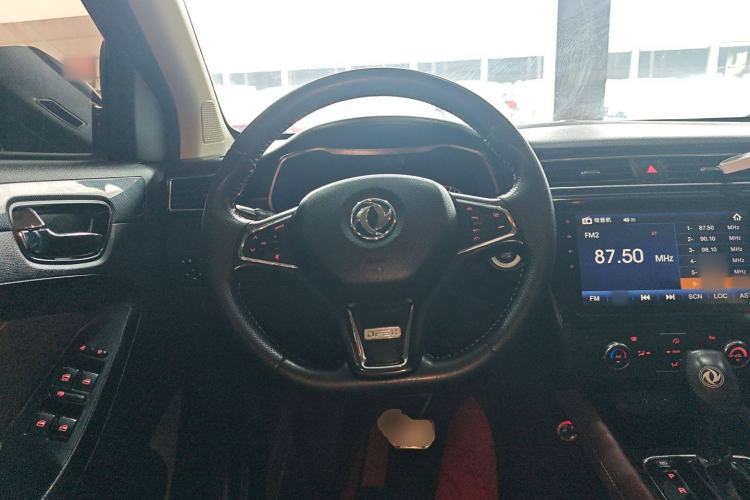 Used Dongfeng Fengon 580 2017 1.5T CVT Luxury Model