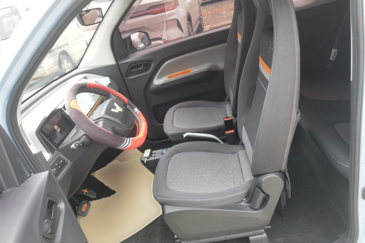 Used Wuling Hongguang MINIEV 2020 Freedom Version Lithium Iron Phosphate Left Front Seat