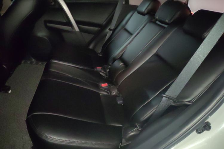 Used Toyota RAV4 2016 2.0L CVT Two-Wheel Drive Fashion Edition China V Standard