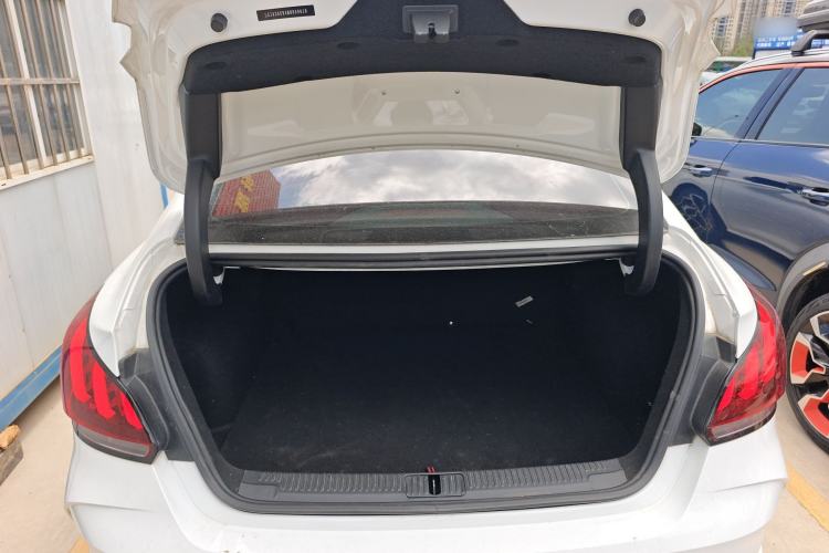 Used MG 5 2021 300TGI DCT Luxury Flagship Edition Trunk