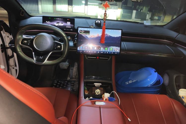 Used Hima Luxeed S7 2024 Max Center Console