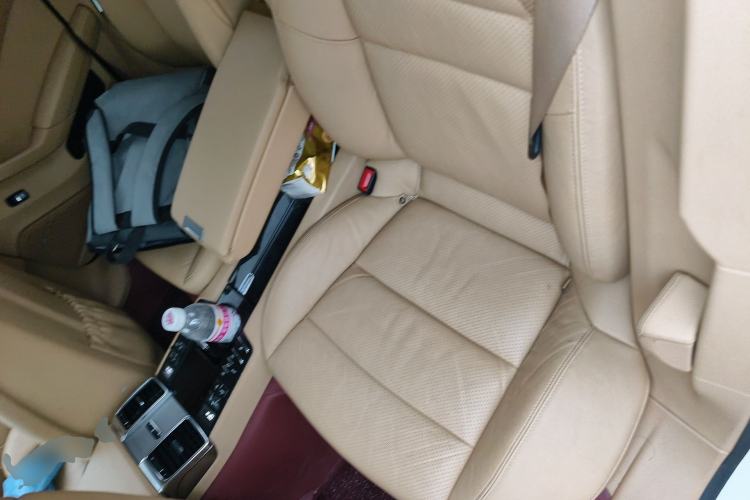 Used Porsche Panamera 2014 Panamera 4 3.0T Left Rear Seat