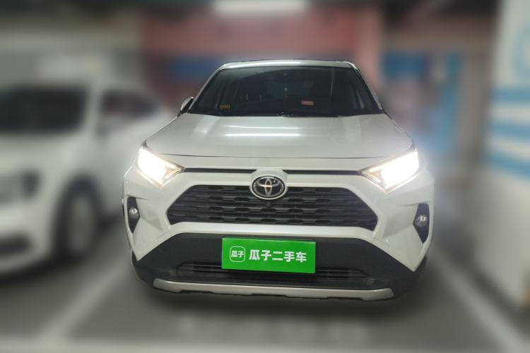 Used Toyota RAV4 2021 2.0L CVT Two-Wheel Drive Fashion PLUS Edition
