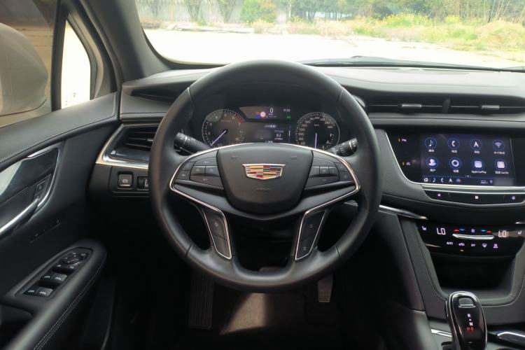 Used Cadillac XT5 2020 28T Luxury Version
