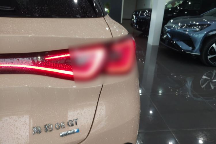 Used BYD Seal 06GT 2025 Intelligent Driving Version 605 Heatwave Edition Right Rear Taillight