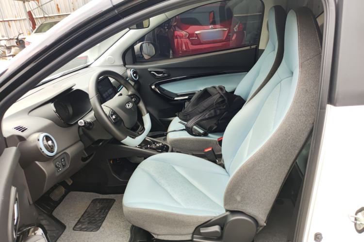 Used Chery Little Ant 2022 Revised Version Sweet Pink Edition Half-Sugar Version Lithium Iron Phosphate 30.7 kWh 30 kW 301 km