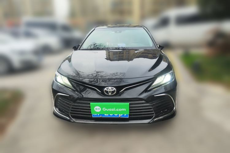 Used Toyota Camry 2021 2.0G Luxury Edition
