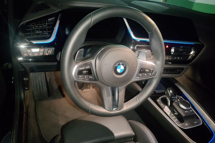 Used BMW Z4 2019 sDrive 25i M Sport Package Steering Wheel