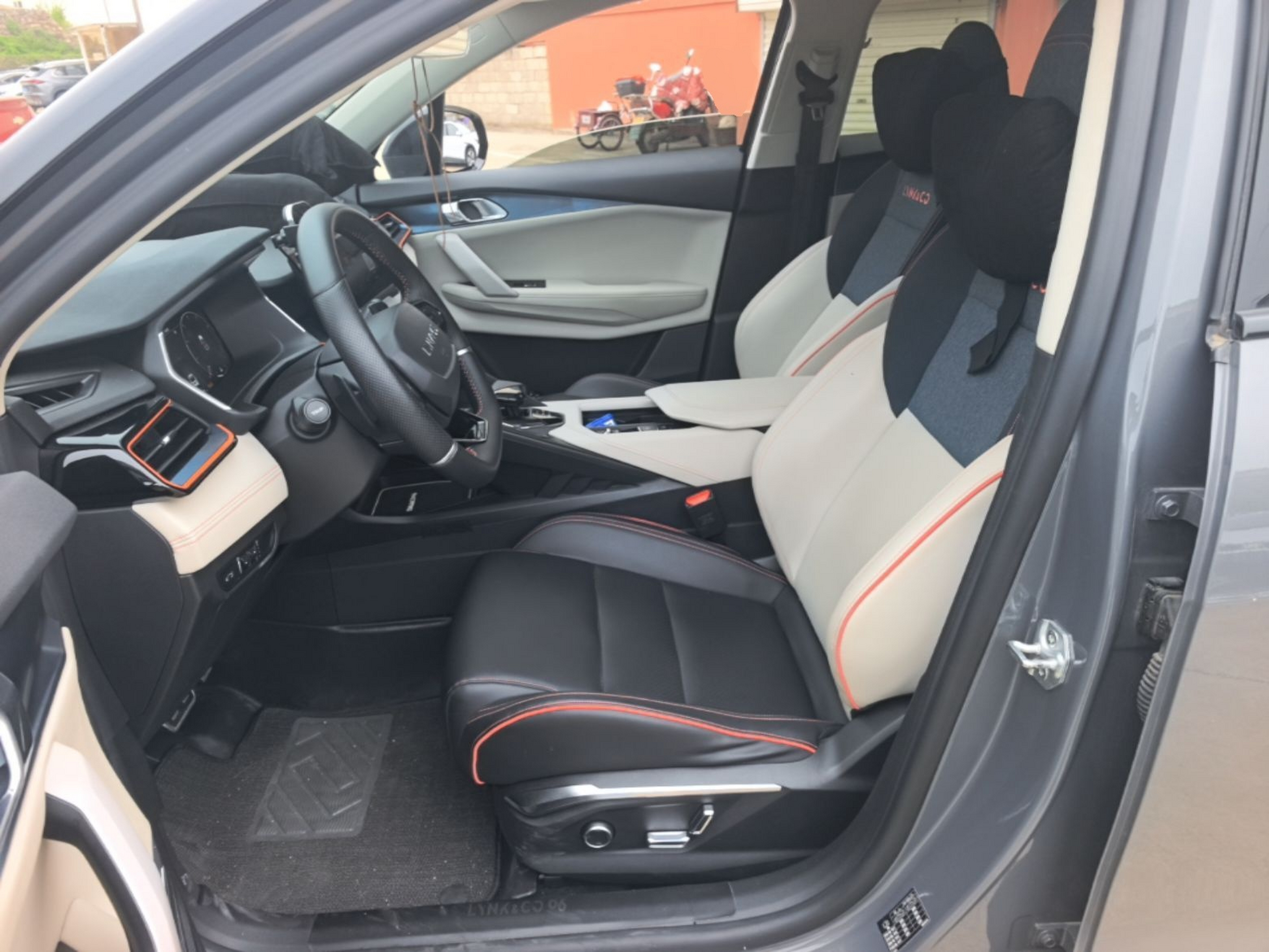 Interior delantero