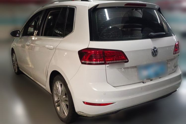 Used Volkswagen Golf Sportsvan 2016 280TSI Automatic Luxury Model Rear Left 45 Deg